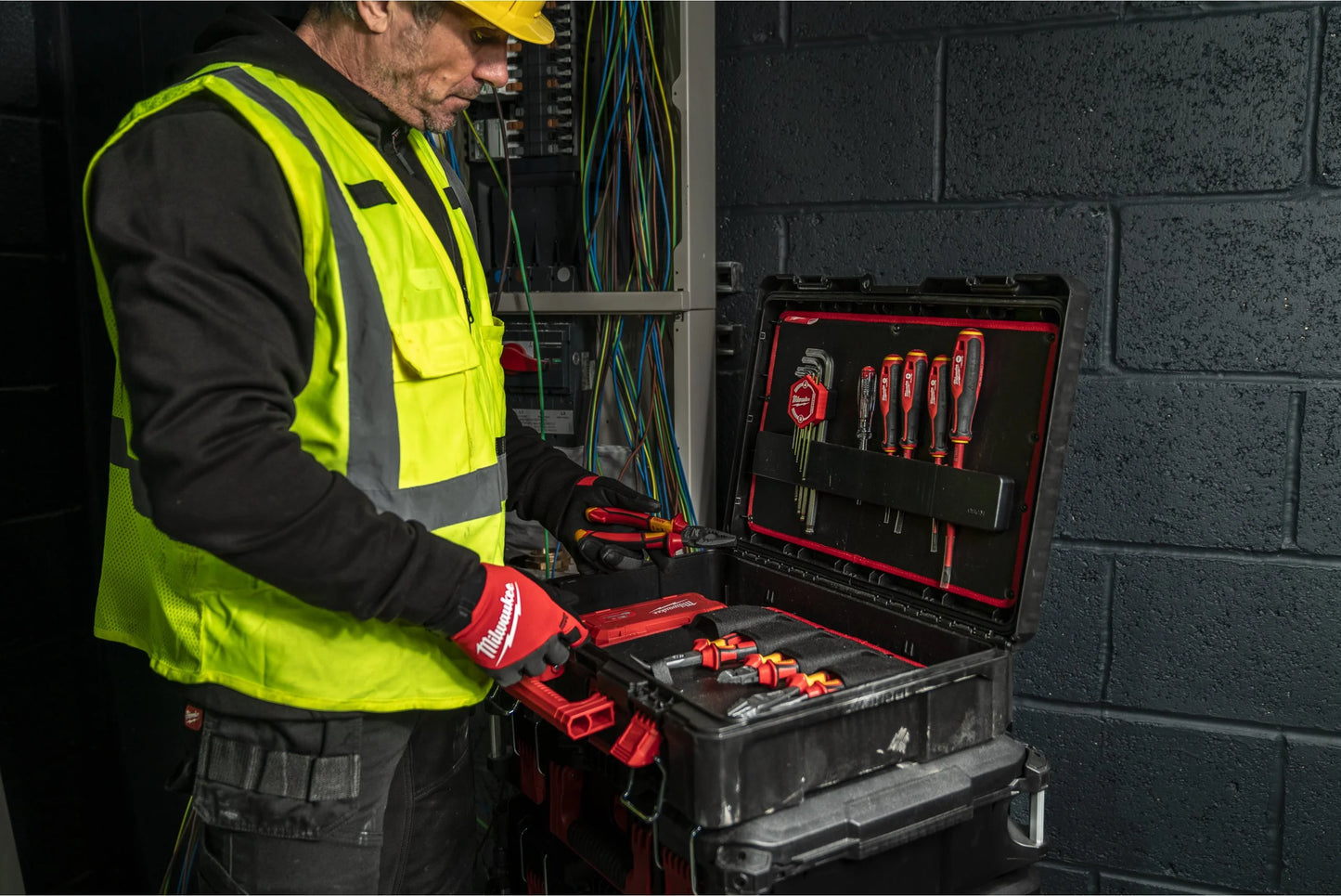 PACKOUT 62pcs Milwaukee Electrician Set