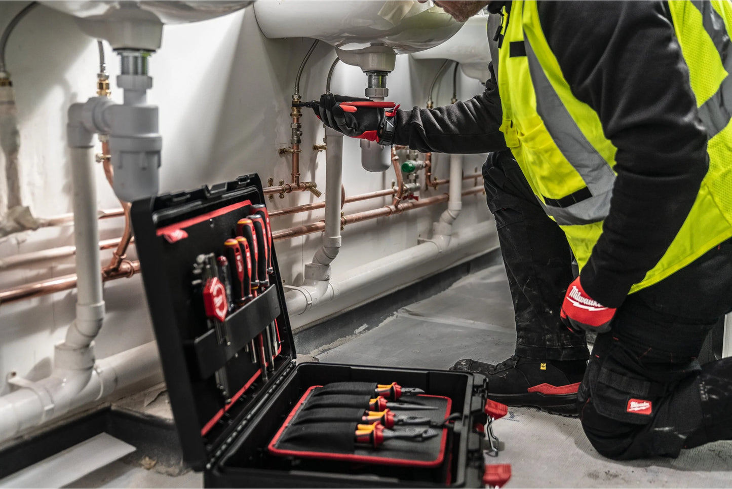 PACKOUT Plumbing Set 74 piezas para fontaneria Milwaukee