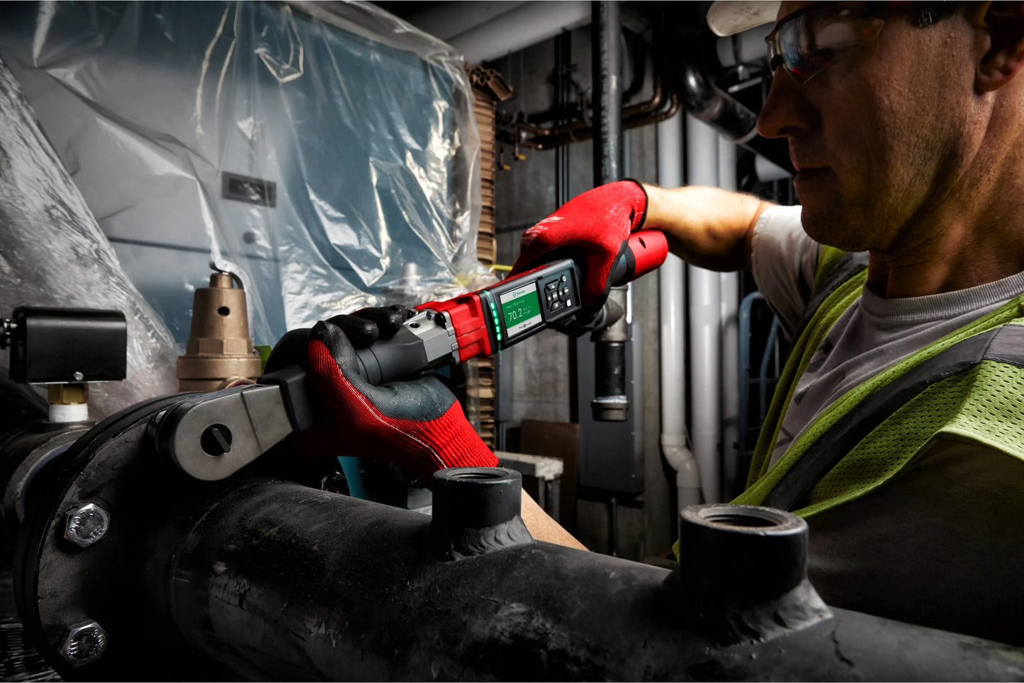 Llave de carraca dinamométrica M12 Fuel One-Key 1/2" con bateria + cargador + maletín Milwaukee M12 ONEFTR12-201C